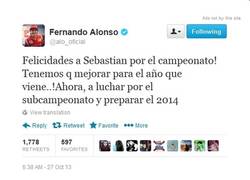Enlace a Alonsistas, un poco de decencia. ¡Hasta el mismo Alonso felicita a Vettel!