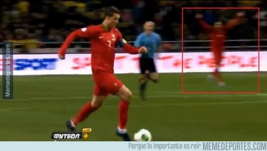 212744 - Pepe celebrando el gol de Cristiano Ronaldo antes de que marcara