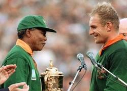 Enlace a Nelson Mandela, un apasionado del deporte. Sus encuentros más épicos