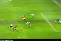 Enlace a GIF: El gol de Sneijder a la Juventus que lo clasifica a Octavos de final
