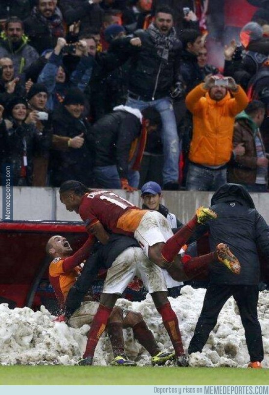 225565 - Celebración brutal del Galatasaray