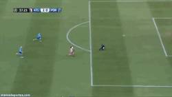 Enlace a GIF: Y como no, Diego Costa no falla con su cita ante el gol