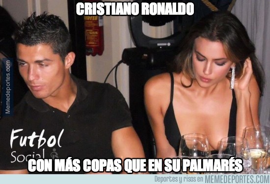 227610 - Cristiano Ronaldo con unas copas de más