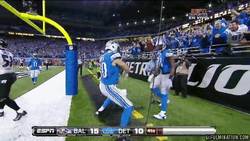 Enlace a GIF: Así se celebra un Touchdown