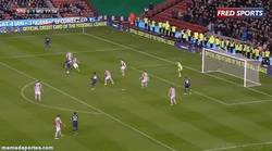 Enlace a GIF: Golazo de Evra vs Stoke City