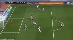 Enlace a GIF: El gol de Elustondo al Barcelona. Vaya, el Barça empieza perdiendo, qué novedad