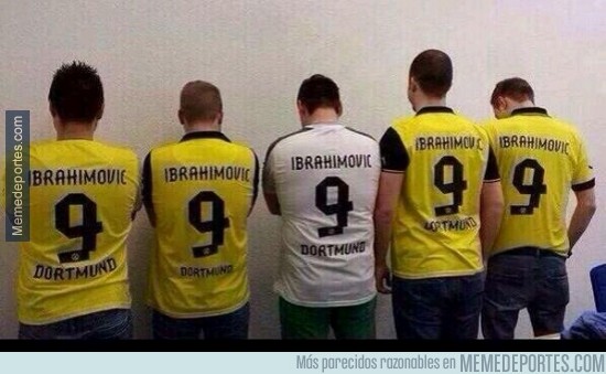 274688 - Así es cómo la afición del Borussia pide el fichaje de Ibrahimovic