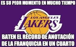 Enlace a Record histórico de puntos de Los Lakers en un cuarto
