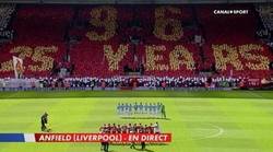 Enlace a Espectacular mosaico antes del Liverpool-City en Anfield
