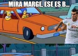 Enlace a Mira Marge, ese es B...