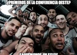 Enlace a Selfie de los Spurs