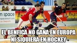 Enlace a El Benfica, ni en hockey gana
