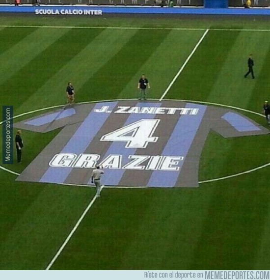 315647 - Espectacular camiseta gigante para homenajear a Zanetti