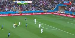 Enlace a GIF: ¡Gol de Luis Suárez de cabeza que pone el 1-0 en el marcador!