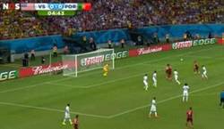 Enlace a GIF: EEUU le regala un gol a Nani que adelanta a Portugal
