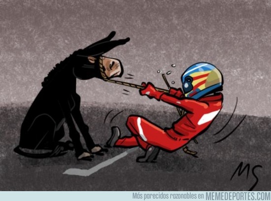 376975 - Fernando Alonso tratando de arrancar su coche en el GP de Bélgica