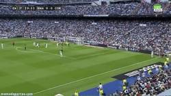 Enlace a GIF: ¿Cristiano? ¿Bale? ¿James? Pues no, Benzema inaugura la temporada del Real Madrid