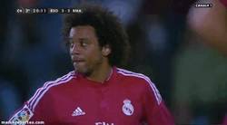 Enlace a GIF: La cara de Marcelo tras el gol resume el partido del Real Madrid