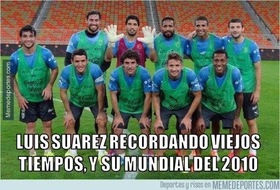 396954 - Suárez recordando viejos tiempos con la Selección