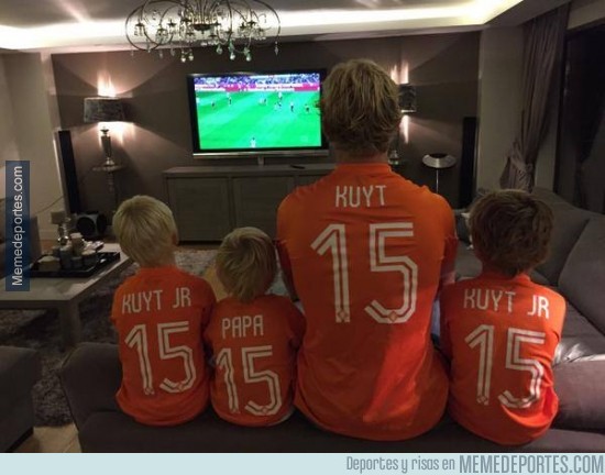 397099 - Al parecer Kuyt echa de menos la selección y Holanda echa de menos a Kuyt