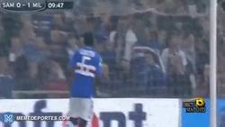 Enlace a GIF: Gran gol de El Shaarawy ante la Sampdoria 