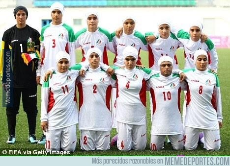 411585 - Atentos a la selección femenina de Irán, ojo al número 10