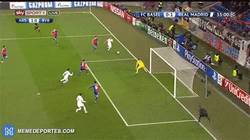 Enlace a GIF: Y Cristiano histórico iguala a Raúl con este gol a pase de Benzema