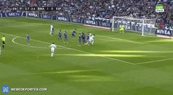Enlace a GIF: Golazo de falta de Bale