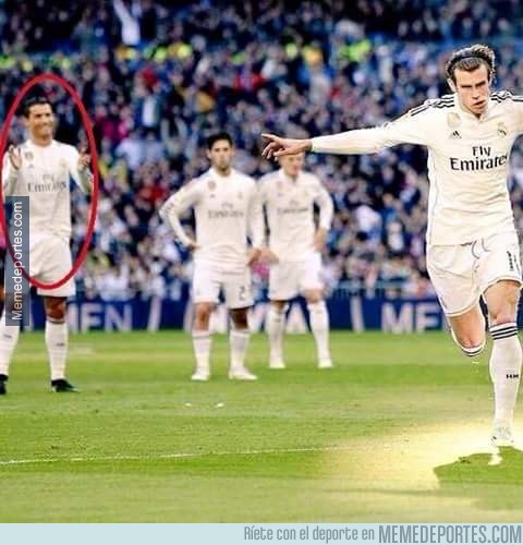 432081 - En esta foto se demuestra claramente cómo Cristiano odia a Bale