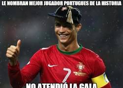 Enlace a Le nombran mejor jugador portugués de la historia