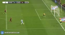 Enlace a GIF: ¡La Lazio remonta en apenas 5 minutos del segundo tiempo!, ¡Gol de Klose!