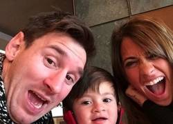Enlace a Selfie de la famlia Messi