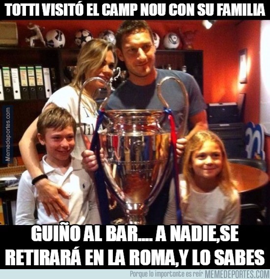 494105 - Totti visitó el Camp Nou con su familia