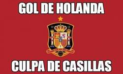 Enlace a Gol de Holanda ¿Culpa de Casillas?