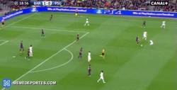 Enlace a GIF: La jugada de Verratti que hizo aplaudir a todo el Camp Nou. Grandísimo jugador