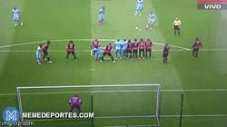 Enlace a GIF: Gran gol de Kolarov contra el QPR