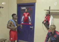 Enlace a GIF: Patrocinar una camiseta, Adidas te enseña cómo