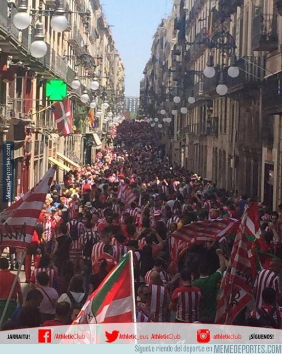 566553 - No, no es Bilbao. Es Barcelona. Simplemente espectacular la afición del Athletic