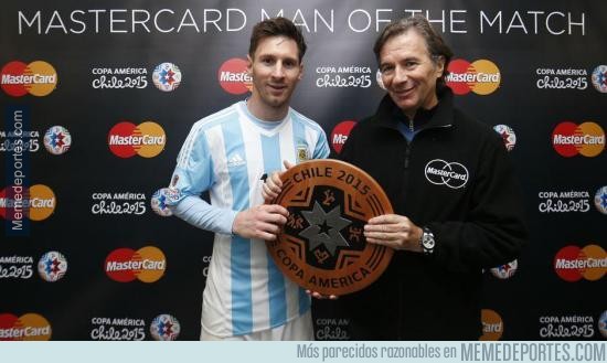 608909 - ¡Contra todo pronostico, Messi MVP!