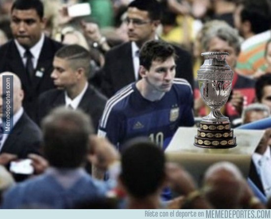614159 - Messi lejos de las copas con Argentina