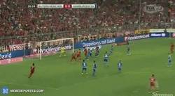 Enlace a GIF: ¡Gol! ¡Benatia marca el primer gol de la temporada!