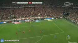 Enlace a GIF: ¡Gol de Thomas Müller! Partido sentenciado