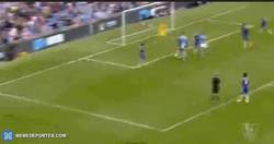 Enlace a GIF: Gol de Kompany frente al Chelsea