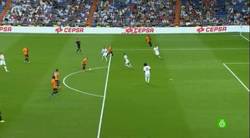 Enlace a GIF: Golazo de Sneijder para empatar frente al Real Madrid