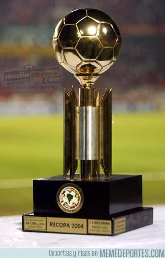 684354 - Todos los trofeos de la CONMEBOL