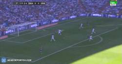 Enlace a GIF: El gol que le anularon al Granada. Era legal