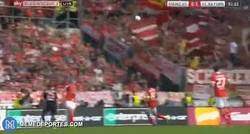 Enlace a GIF: Gol de Lewandowski que adelanta al Bayern sobre el Mainz