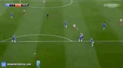 Enlace a GIF: Gran gol de Steven Davis para el Southampton frente al Chelsea