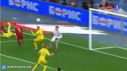 Enlace a GIF: Gol de Mario Gaspar en su debut con España