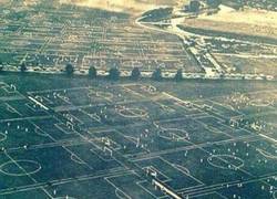 Enlace a ALUCINANTE: Hackney Marshes, Londres 1951. 88 campos de fútbol en un solo lugar